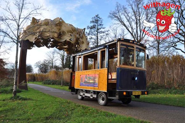 Sinterklaas en pieten tram